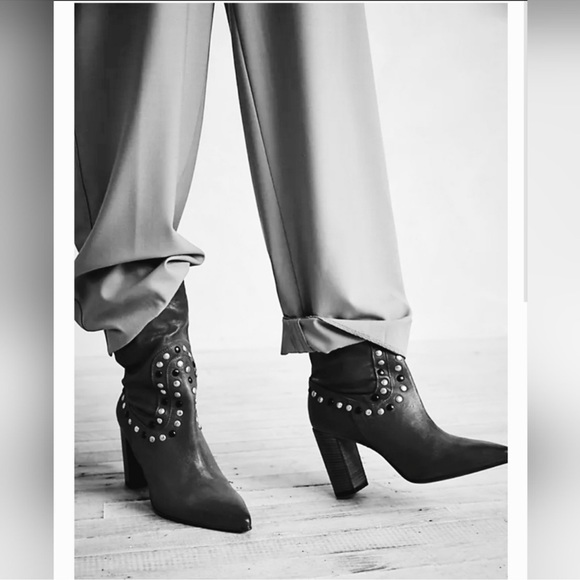 Free People Studded Navy Blue Dakota Distressed Heel Boot 39 - Picture 12 of 14